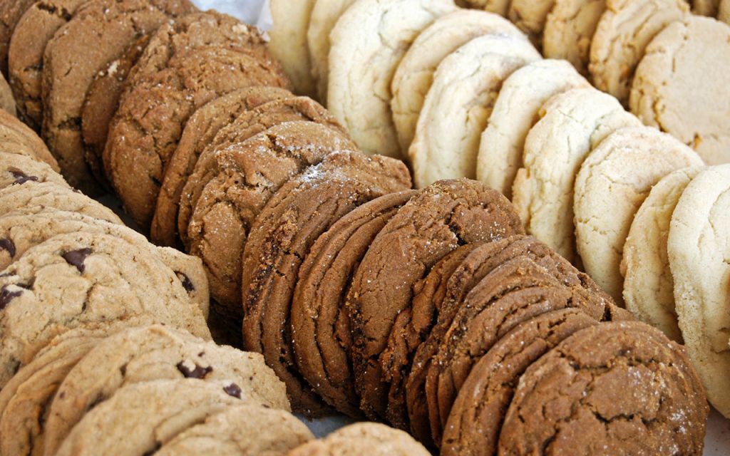 cookie-platter