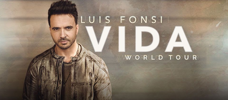 Luis Fonsi – Vida World Tour live atAVA Amphitheater
